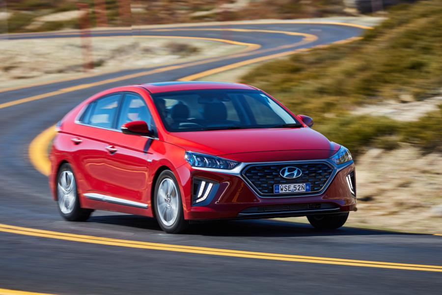  Hyundai IONIQ Plug-in Hybrid (AE) 2019 года  (AU) (фото 27 из 33)